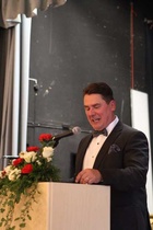 Salon kaupungin tervehdyksen toi kaupungin hallituksen puheenjohtaja Saku Nikkanen