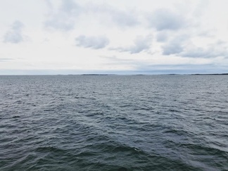 Merellä vietetty päivä oli täynnä asiaa ja paluumatkalla oli hyvin aikaa rentoutumiselle. 